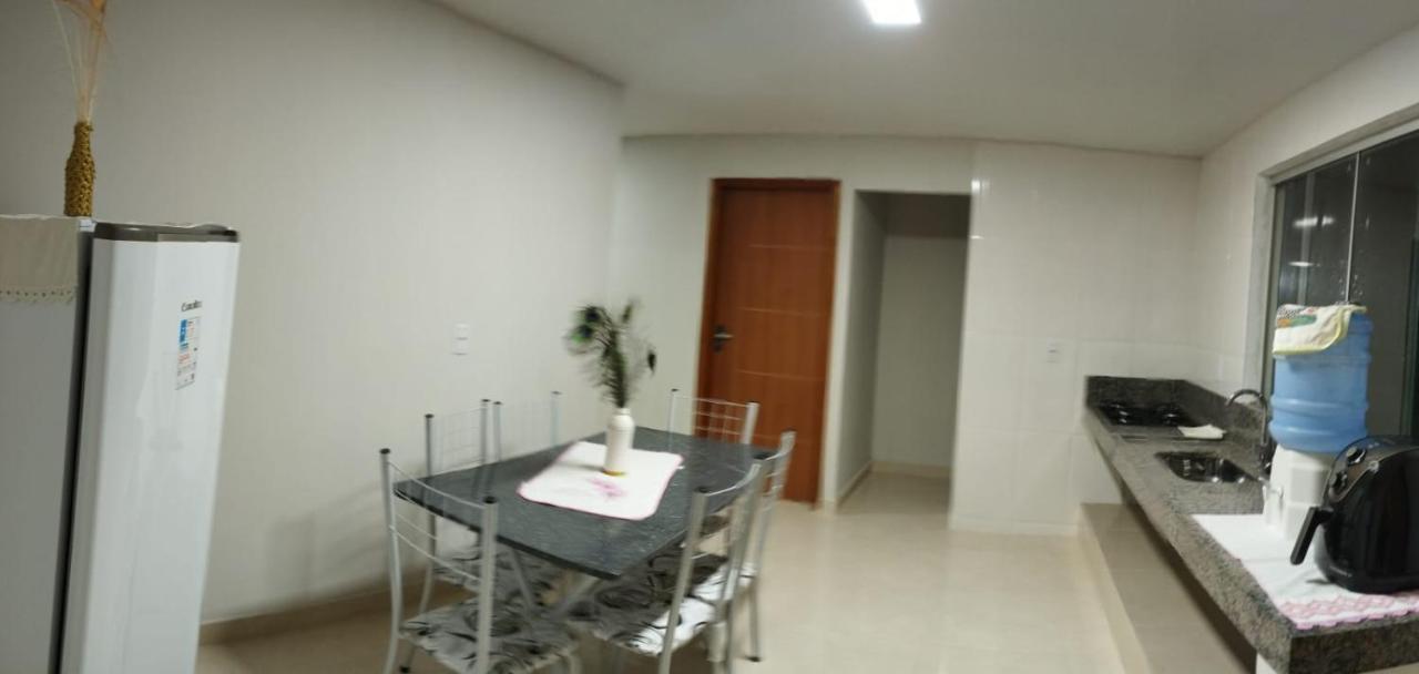Residencial Casa Grande - Apto 03 Santa Cruz Cabrália Esterno foto